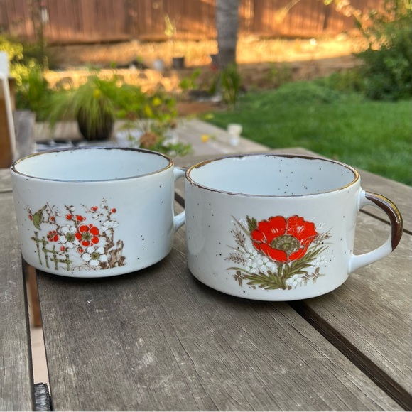 Vintage Japan Stoneware Floral Speckled Soup Bowl or Large Mug Set of Two - Picture 2 of 11